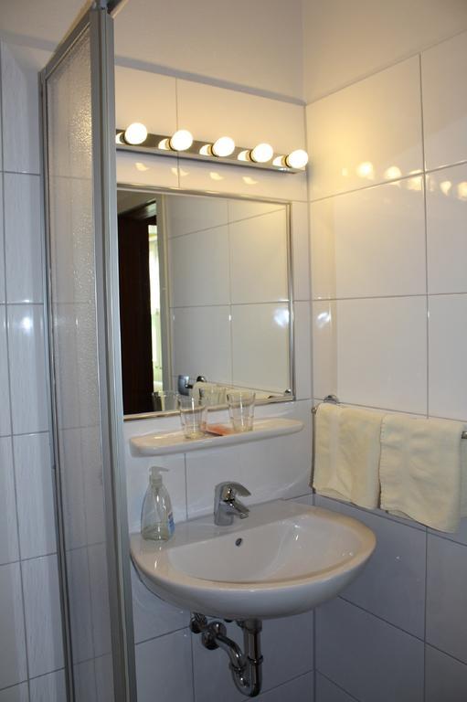 Hotel Am Siebenpfennigsknapp リューネン 部屋 写真